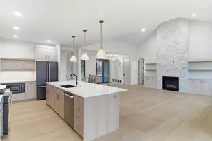 61121 Airpark Ln, Mattawan, MI 49071 - Photo 15