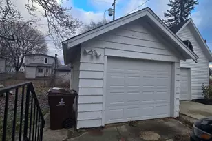 1318 4th Ave, Lake Odessa, MI 48849 - Photo 5