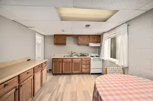 919 Lawndale St, Ludington, MI 49431 - Photo 19