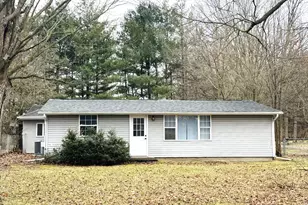 1404 Mould Ave, Niles, MI 49120 - Photo 1