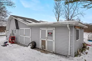 80226 40th St, Decatur, MI 49045 - Photo 23