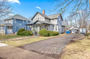 67 E Pierce St, Coldwater, MI 49036 - Photo 3