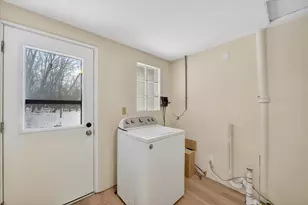 2370 Raby Rd, East Lansing, MI 48823 - Photo 17
