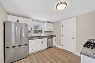 2370 Raby Rd, East Lansing, MI 48823 - Photo 7