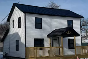 207 W Railroad St, Dowagiac, MI 49047 - Photo 13