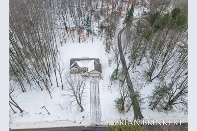 5233 W Lakewood Road, Whitehall, MI 49461 - Photo 9