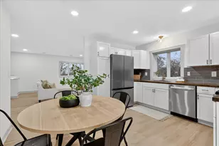 9780 Courtland Dr NE, Rockford, MI 49341 - Photo 15