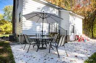 10320 Fillmore St, Zeeland, MI 49464 - Photo 7