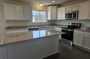 6470 Earl June Ct, Dexter, MI 48130 - Photo 3