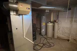 647 N 7th St, Niles, MI 49120 - Photo 15