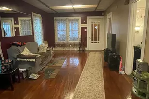 647 N 7th St, Niles, MI 49120 - Photo 5