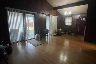 647 N 7th St, Niles, MI 49120 - Photo 9