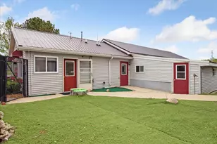 3650 Hogback Rd, Fowlerville, MI 48836 - Photo 5