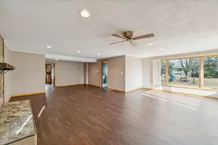 3650 Hogback Rd, Fowlerville, MI 48836 - Photo 17