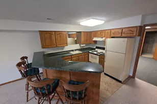 4306 Redbush Dr SW, Grandville, MI 49418 - Photo 9