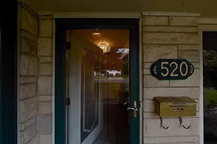 520 Yale Ave, Alma, MI 48801 - Photo 7