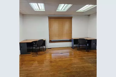 1024 S Grand Traverse Street, Flint, MI 48502 - Photo 3