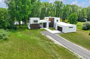 5980 Cherry Hill Rd, Ann Arbor, MI 48105 - Photo 3