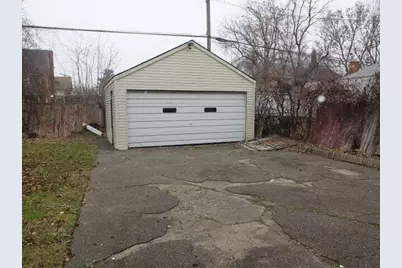 8205 E Outer Drive E, Detroit, MI 48213 - Photo 21