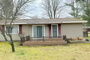15370 Rapids Dr, Hersey, MI 49639 - Photo 5