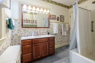 204 Monroe St, Kalamazoo, MI 49006 - Photo 21