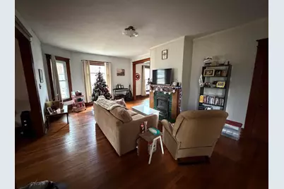 63 S Howell Street, Hillsdale, MI 49242 - Photo 9