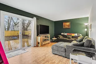 19 Thorncroft Ave, Battle Creek, MI 49017 - Photo 3