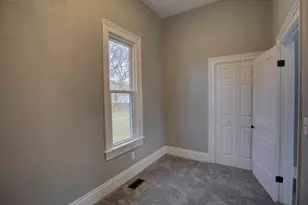 357 Cooper St, Jackson, MI 49201 - Photo 29