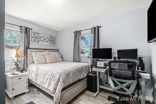 2521 Chassell St SW, Wyoming, MI 49519 - Photo 15