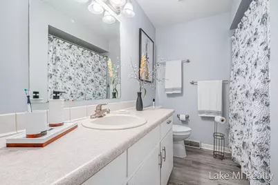 2521 Chassell Street SW, Wyoming, MI 49519 - Photo 7
