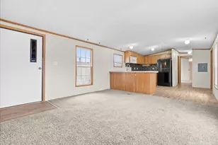 323 Oak Ridge St, Mason, MI 48854 - Photo 7