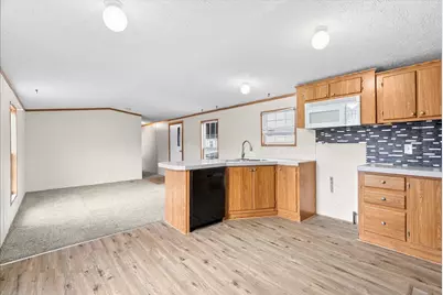 323 Oak Ridge Street, Mason, MI 48854 - Photo 9