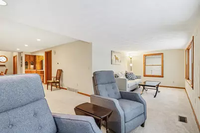 19664 Lakeshore Drive, Three Rivers, MI 49093 - Photo 17