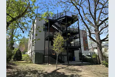911 S Main Street, Ann Arbor, MI 48104 - Photo 3