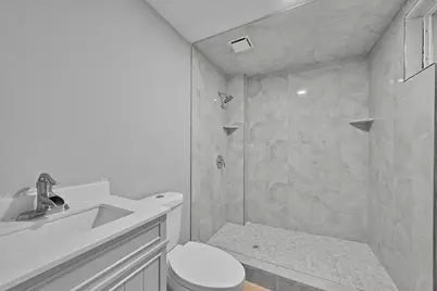 7564 13 Mile Road NE, Rockford, MI 49341 - Photo 17