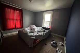 919 Princeton Ave, Lansing, MI 48915 - Photo 9