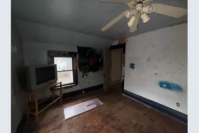 427 Monroe Street, Marshall, MI 49068 - Photo 11