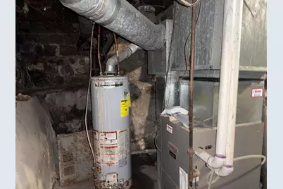 427 Monroe Street, Marshall, MI 49068 - Photo 13