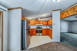 127 S Walker Rd, Muskegon, MI 49442 - Photo 15