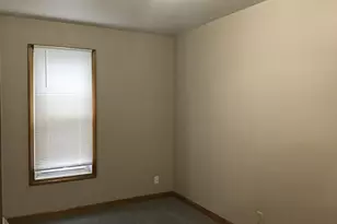 3152 9th St, Wyandotte, MI 48192 - Photo 9