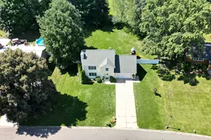 140 Shadowood Ln, Battle Creek, MI 49014 - Photo 45