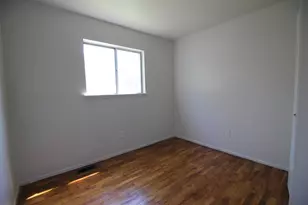 34740 Beaconsfield St, Clinton Twp, MI 48035 - Photo 3