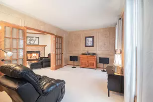 1677 Pond Shore Dr, Ann Arbor, MI 48108 - Photo 3