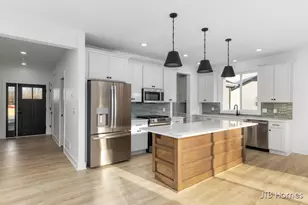 5956 Braemoor Ct SE, Caledonia, MI 49316 - Photo 9