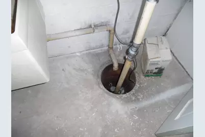 1802 W Argyle Street, Jackson, MI 49202 - Photo 17