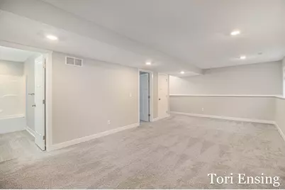 8802 Huron Drive, Howard City, MI 49329 - Photo 21