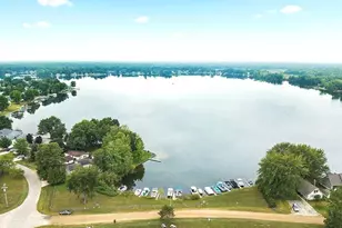 8802 Huron Dr, Howard City, MI 49329 - Photo 33