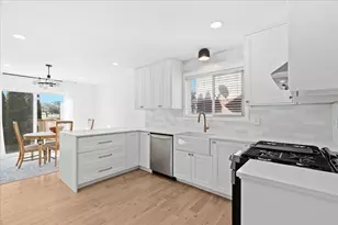 1040 Wildwood Ln, Canton, MI 48188 - Photo 13