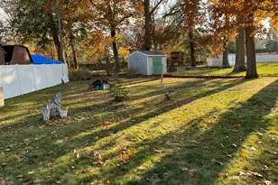 4018 Plymouth Dr, Norton Shores, MI 49441 - Photo 33