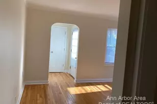 303 Potter Ave, Ann Arbor, MI 48103 - Photo 3